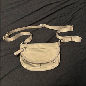 Lululemon all night festival bag